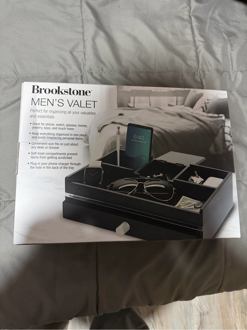 Brookstone Men's Valet Organizer - Black and White